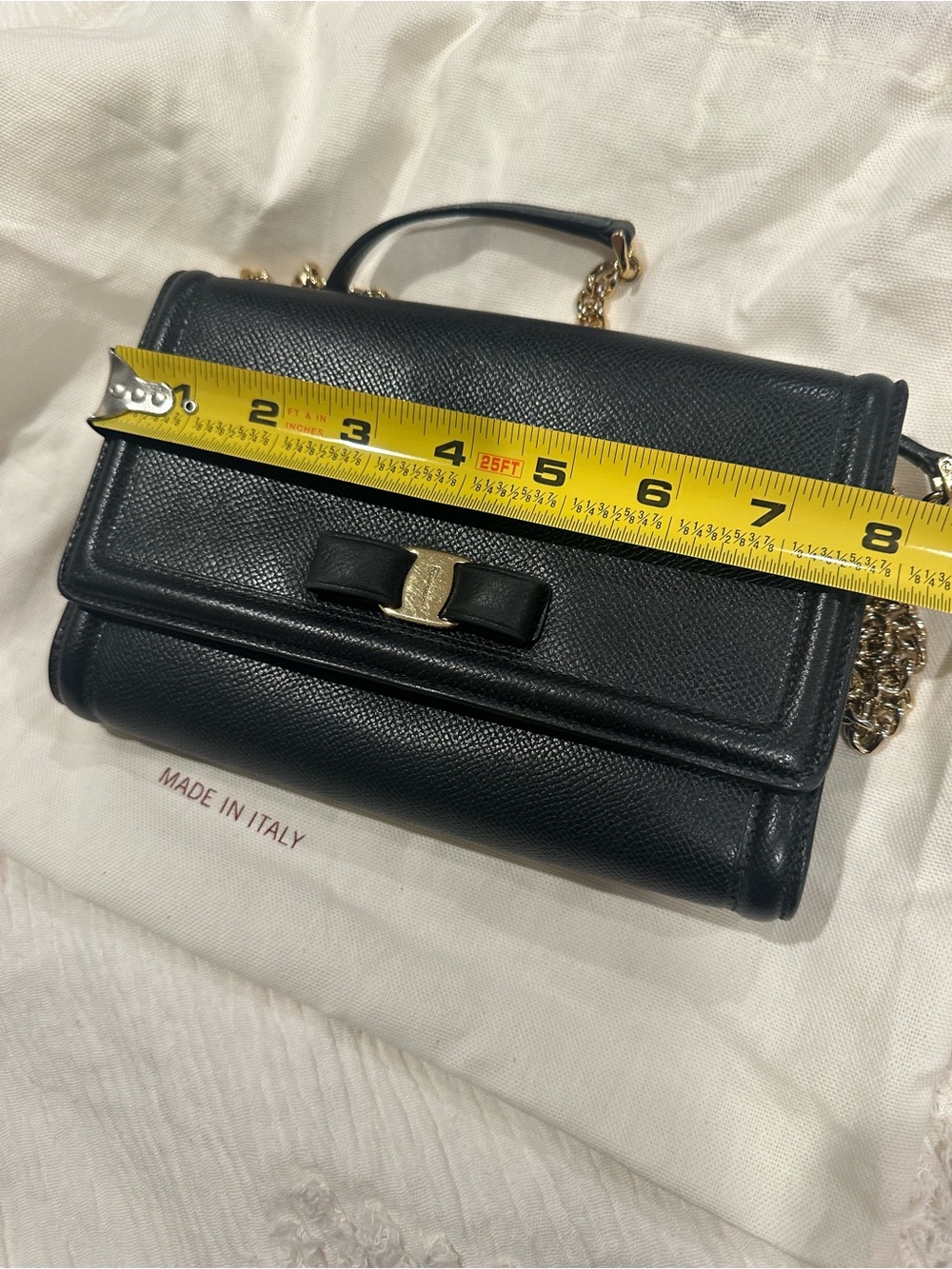 Salvatore Ferragamo Black Leather Vara Bow Crossbody with Gold Chain - Picture 8 of 9